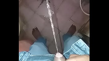 Kontol Desi Yang Mantap Menyemprotkan Air Seni