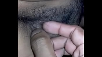 Gadis Manis Jelaskan Cara Bercinta, Hilangnya Keperawanan Dengan Gairah Liar Dan Cinta Yang Menggoda