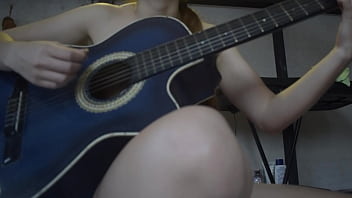 Gadis Musik Bayar Dengan Seks Demi Masuk Band, Dia Sangat Tergila-gila Pada Kontol Hingga Menelan Semua Dan Masih Minta Tambah