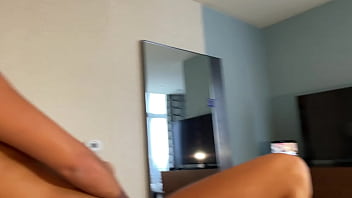 Pov: Christy Love, Si Cantik Asia Bertubuh Mungil, Menggoyang Penggemar Beruntung Dengan Nafsu Membara