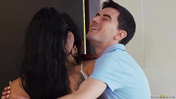 Saat Cewek-cewek Nongkrong Bareng, Yasmina Khan Dan Aaliyah Yasin Panasin Ranjang Di Brazzers! Pakai Kode Xvpromo Buat Dapetin Diskon Gede!