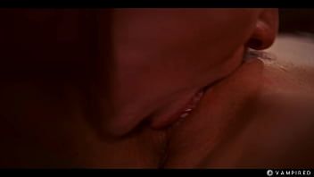 Gadis Asia Digerogoti Vampir Seksi Berpayudara Besar Yang Menggoda Di Rumahnya