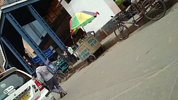 Gadis Desi Yang Menggoda