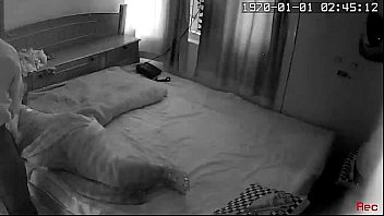 Istri Tua Buddha Ngentot Ganas Dengan Pria Desi