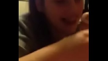 Ranjangku Bergetar Oleh Mulut Panas Gadis India Yang Menggila