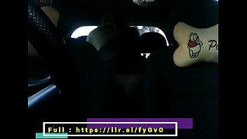 Jilbab Wot Digoyang Habis Di Dalam Mobil Sampai Klimaks