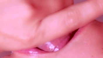 Kisah Panas Cinta Jepang Yang Bikin Merinding