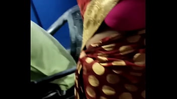 Mata-mata Ibu Rumah Tangga Yang Menggoda