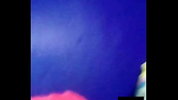 Ayesha Menggoda Cowok Dengan Gaya Seksi Yang Bikin Panas