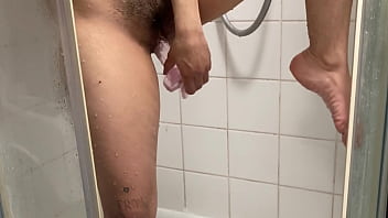 Gadis Arab Amatir Ngentot Sendiri Di Kamar Mandi Pakai Dildo Gede Bikin Aku Sampai Klimaks Saat Lebaran