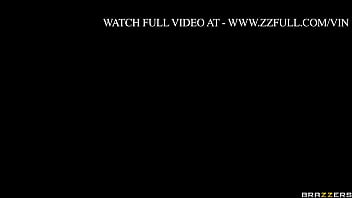 Adik Mesum Penetes Sperma Demi Sutra – Tonton Full Di Brazzers Via Zzfull.com/vin