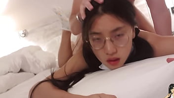 Ngentot Ganas Liu Yue, Cewek Asia Yang Dihajar Kontol Besar