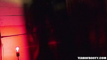 Tentara Amerika Melampiaskan Nafsu Di Rumah Pelacuran Arab