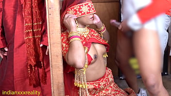 Pernikahan India Yang Panas Dan Liar Dengan Adegan Ranjang Yang Menggairahkan
