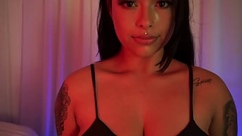 Gadis Latin Ber-pantat Montok Ngentot Teman Papanya