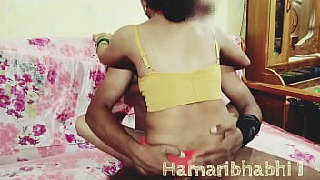 Milf India Berbadan Montok Ditusuki Habis-habisan Sampai Lubang Memek Dan Pantatnya.