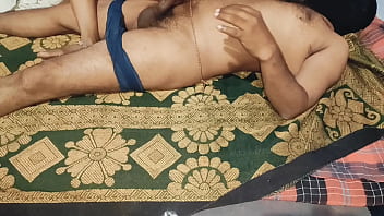 Pijat Tubuh Istri Desi Yang Panas Dan Menggairahkan