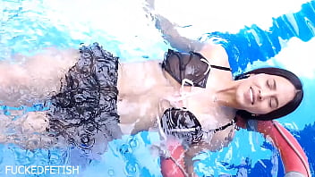 Helen Bintang Liburan, Telanjang Dan Menggoda Dengan Aksi Oral Penetrasi Yang Menggairahkan