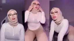 Goyang Ganas Hijab Twerk Binal 2