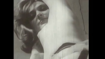 Kisah Mesum Bapak Inggris Zaman Victoria: Malam Natal Panas Bersama Ibu Di Rumah