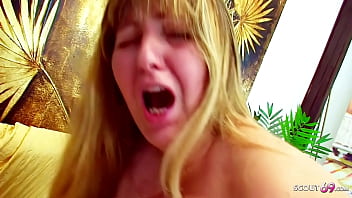 Ibu Gemuk Yang Menggoda Dan Digagahi Oleh Anak Tiri Berpenis Besar