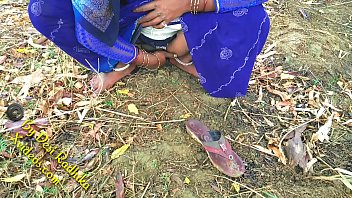 Gadis Desa India Dengan Bulu Kemaluan Alami Bercinta Di Alam Terbuka Desi Radhika