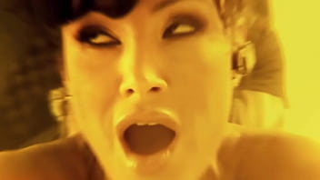 Chloe Surreal Siap Menggoyangmu Di Mana Saja, Nikmati Diskon Eksklusif Dengan Kode Xvpromo Di Situs Resmi