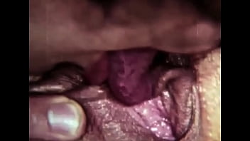 Fantasi Mesum Dengan Saudari Tiri Bergaya Retro