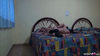 Turis Jerman – Pelacur Thailand Asli Ditiduri Oleh Turis Jerman