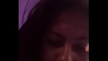 Streaming Sensual Di Bigo Live: Tampilkan Pesona Panasmu