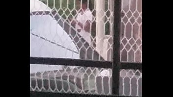 Tetangga Cewek Desi Langsing Ketahuan Lagi Ngentot