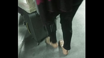 Pantat Sempit Desi 2: Rasa Yang Tak Terlupakan