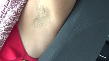 Turis Bernafsu Menggoda Ibu-ibu Turki Berketiak Lebat Di Izmir.