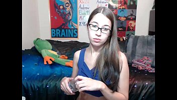 Alexxxcoal, Si Amatir Panas, Menggoda Di Live Webcam 6cam.biz