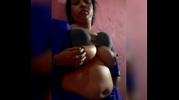 Desi Bhabhi Kesepian Video Call Panas Dengan Pacar
