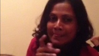 Gadis Gujarat Mengisap Kontol Ayah Temannya